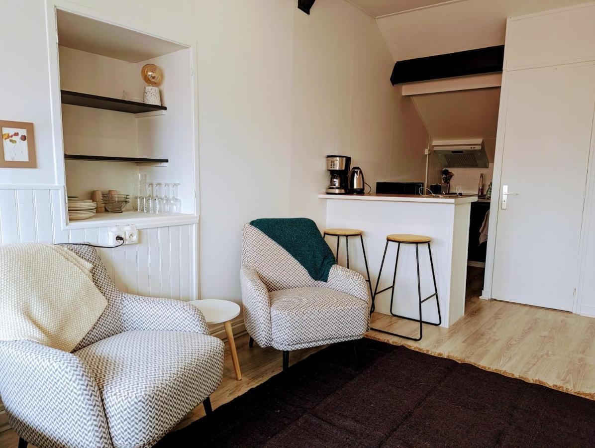 Studio Hyper-Centre La Rochelle, A Deux Pas Du Vieux Port Apartment ลาโรแชล ภายนอก รูปภาพ