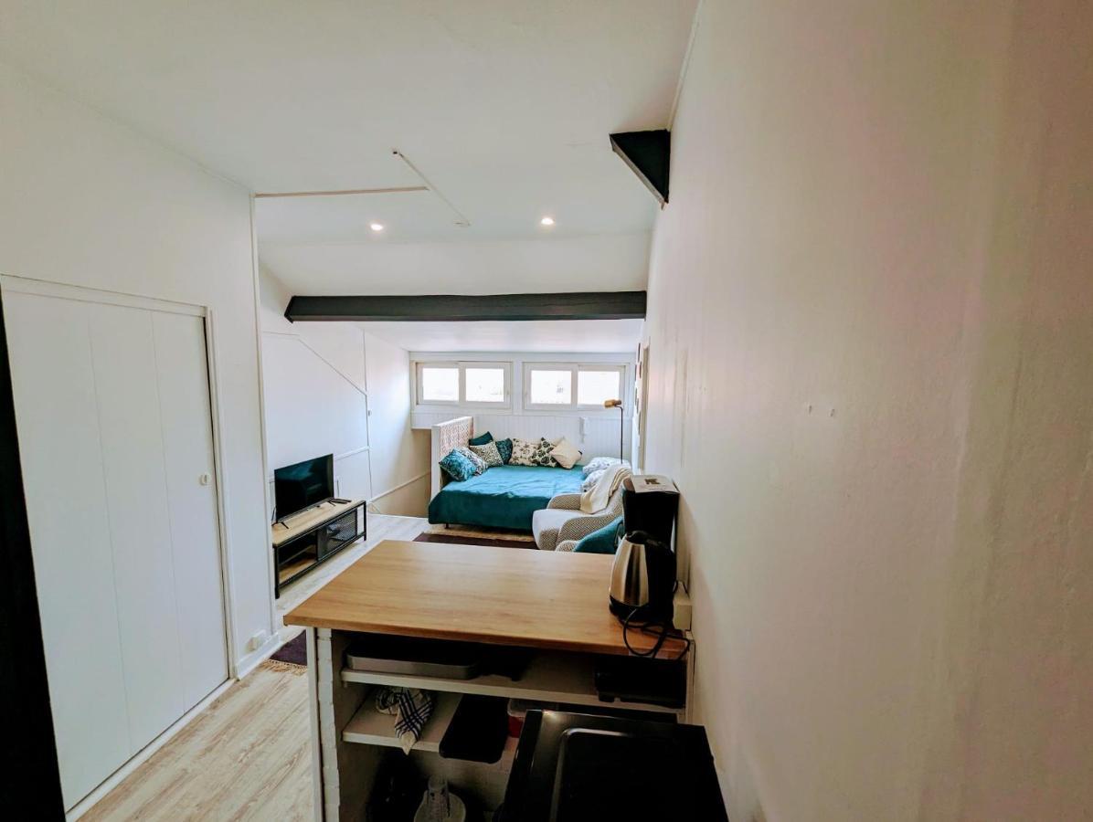 Studio Hyper-Centre La Rochelle, A Deux Pas Du Vieux Port Apartment ลาโรแชล ภายนอก รูปภาพ